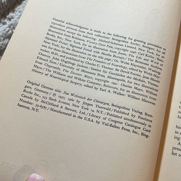 1960 the triumph of surgery book - Picture 7 of 7